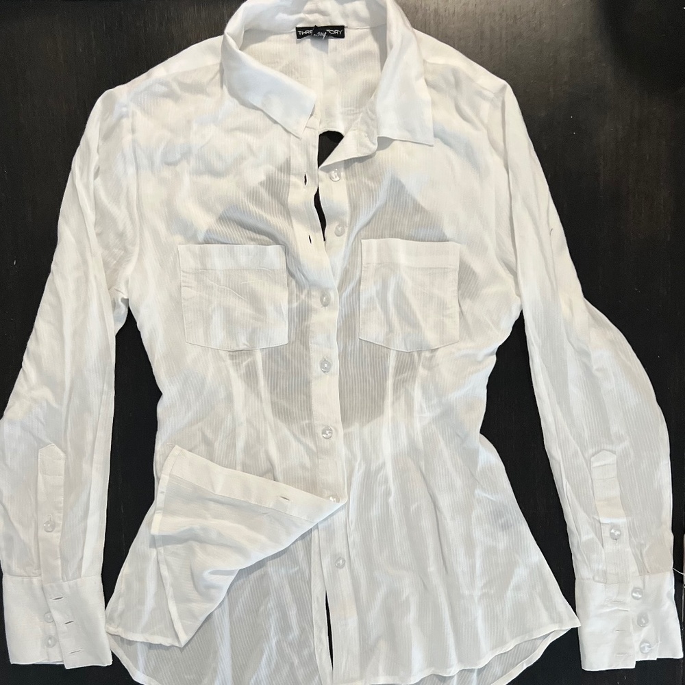 🤍cute button down blouse🤍